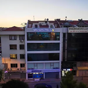 Hotel Mini