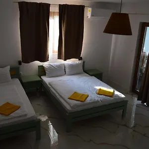 https://airport-karoly-central.inbudapesthotels.com