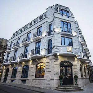 Tbilisi Inn מלון